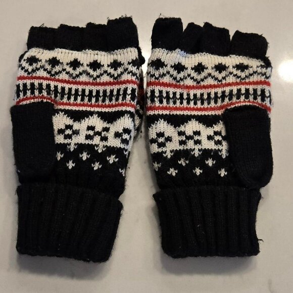 2012 Olympic Mittens - Picture 7 of 8